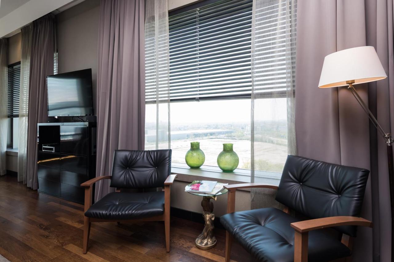 Van Der Valk Airporthotel Düsseldorf Exteriör bild